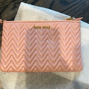 NEW Miu Miu Matelasse Wristlet / Clutch